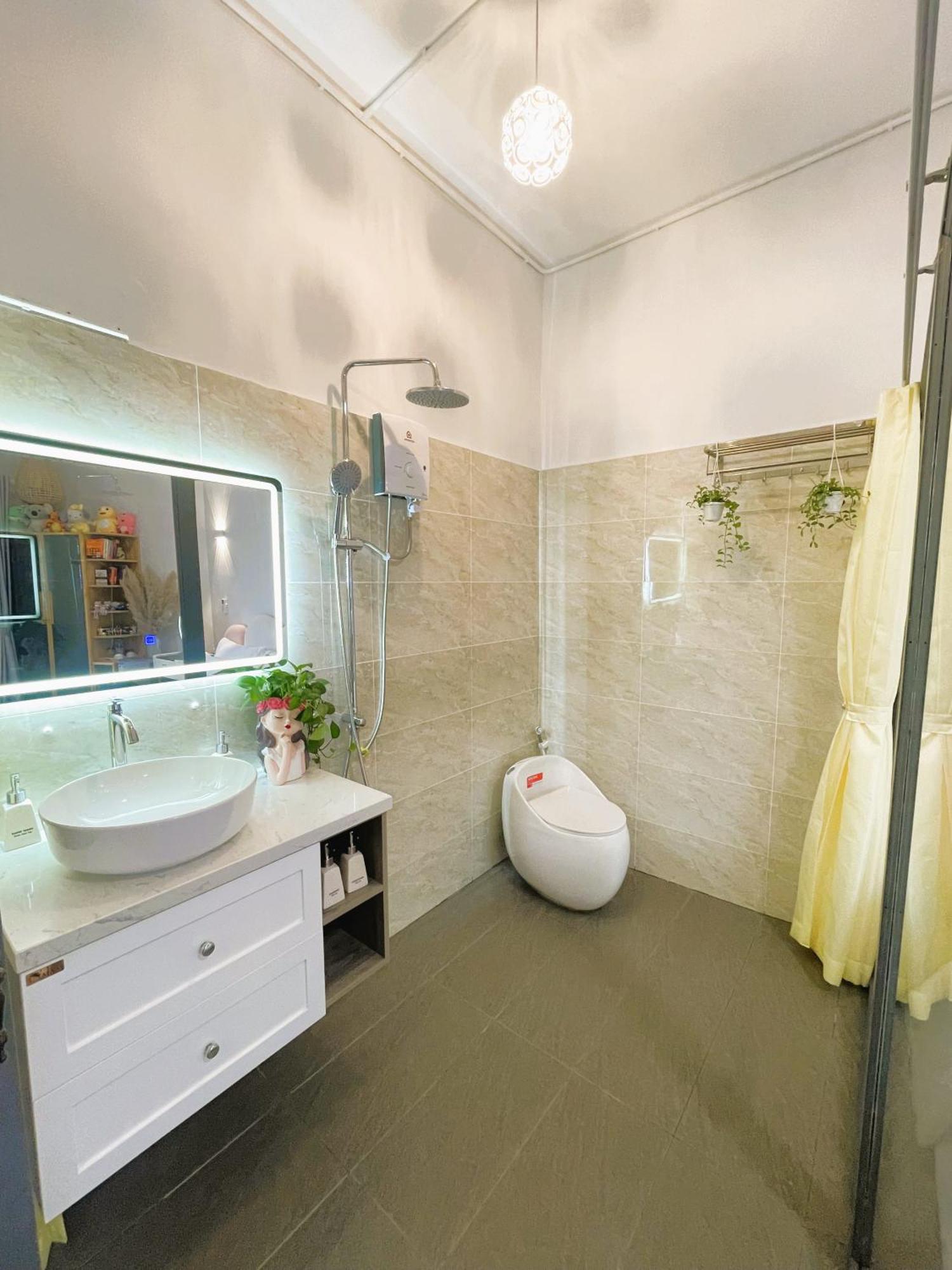 6Even Hotel - Have A Staycation In The Cafe Apartments Building Ciudad Ho Chi Minh  Exterior foto