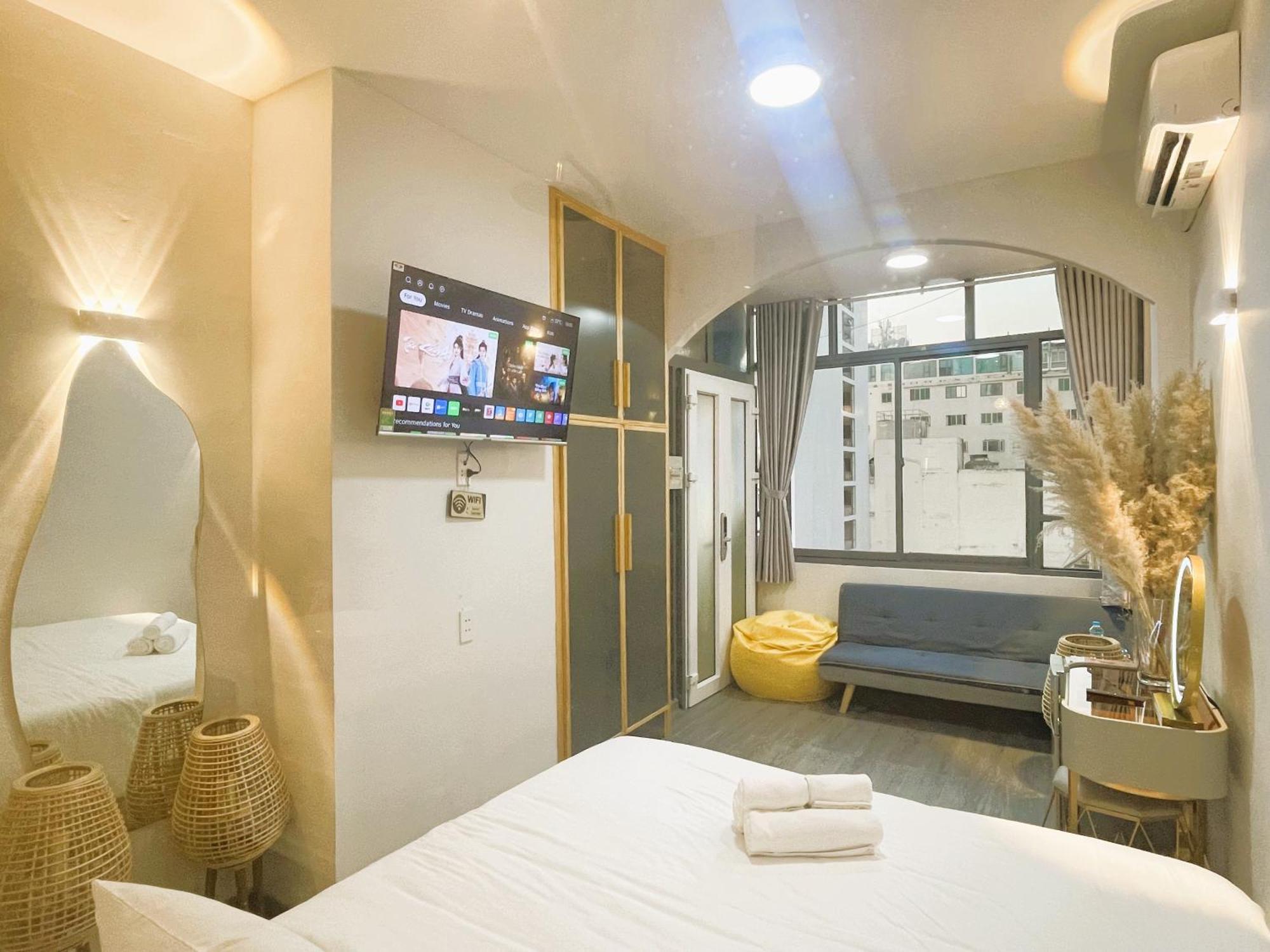 6Even Hotel - Have A Staycation In The Cafe Apartments Building Ciudad Ho Chi Minh  Exterior foto